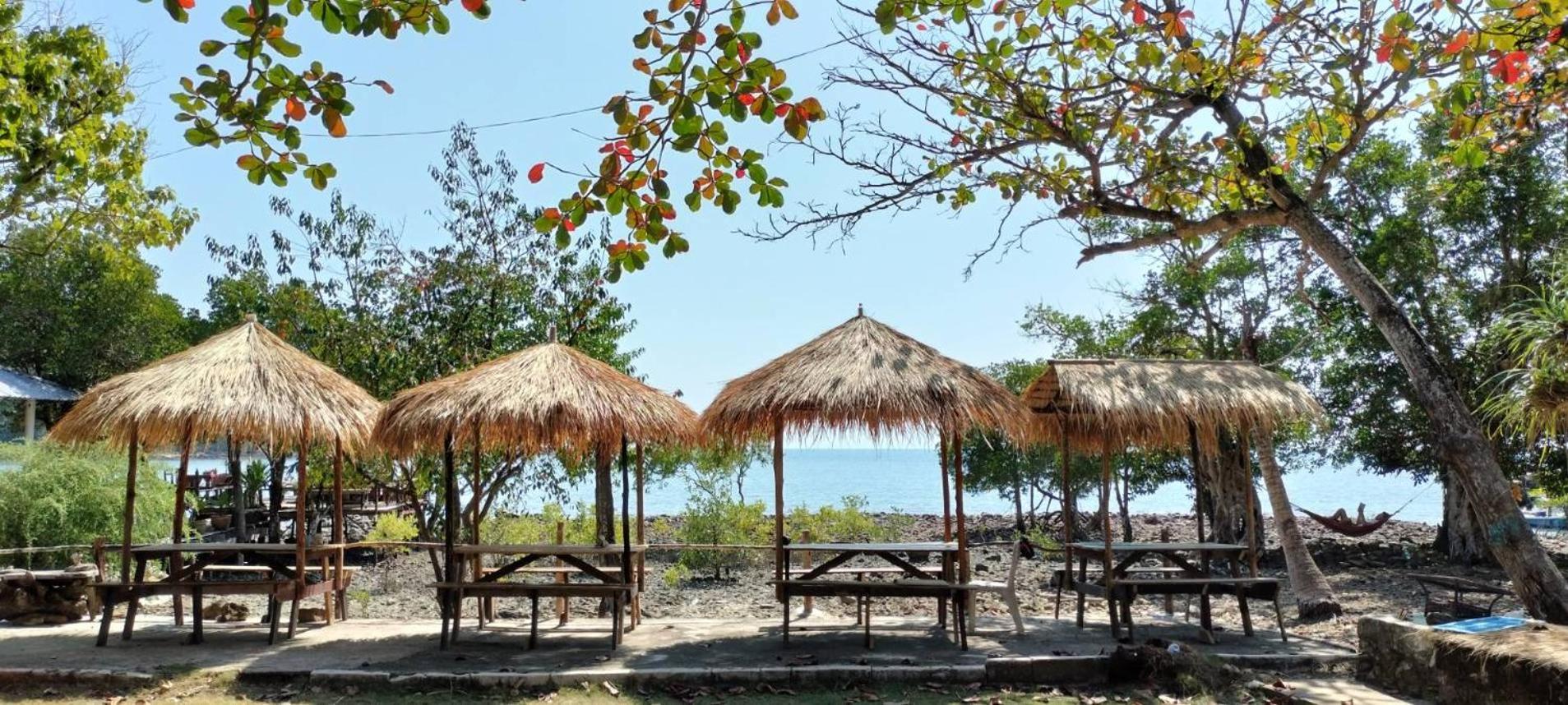 ฺbay Yard Hut Hotell Koh Chang Exteriör bild