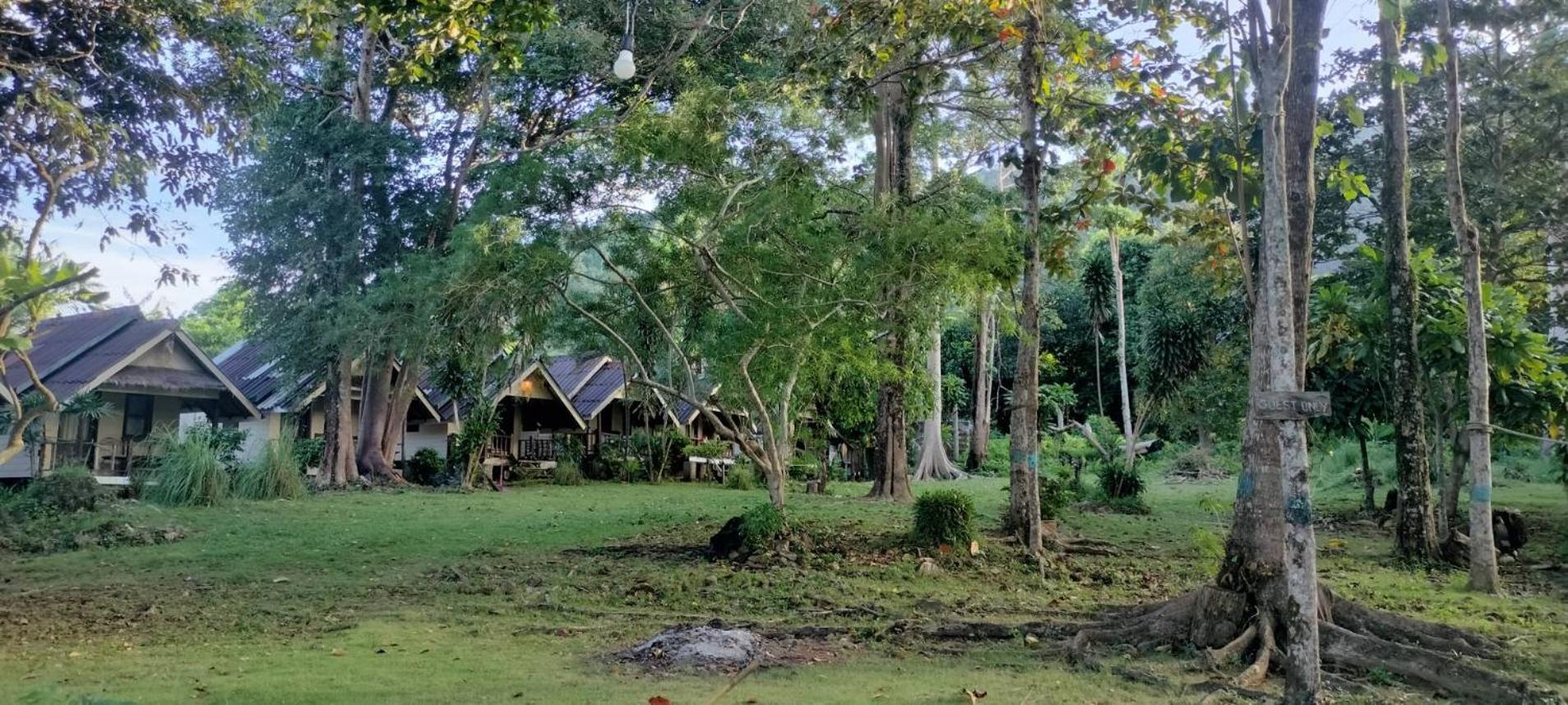 ฺbay Yard Hut Hotell Koh Chang Exteriör bild