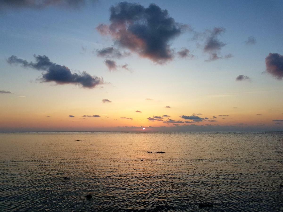 ฺbay Yard Hut Hotell Koh Chang Exteriör bild