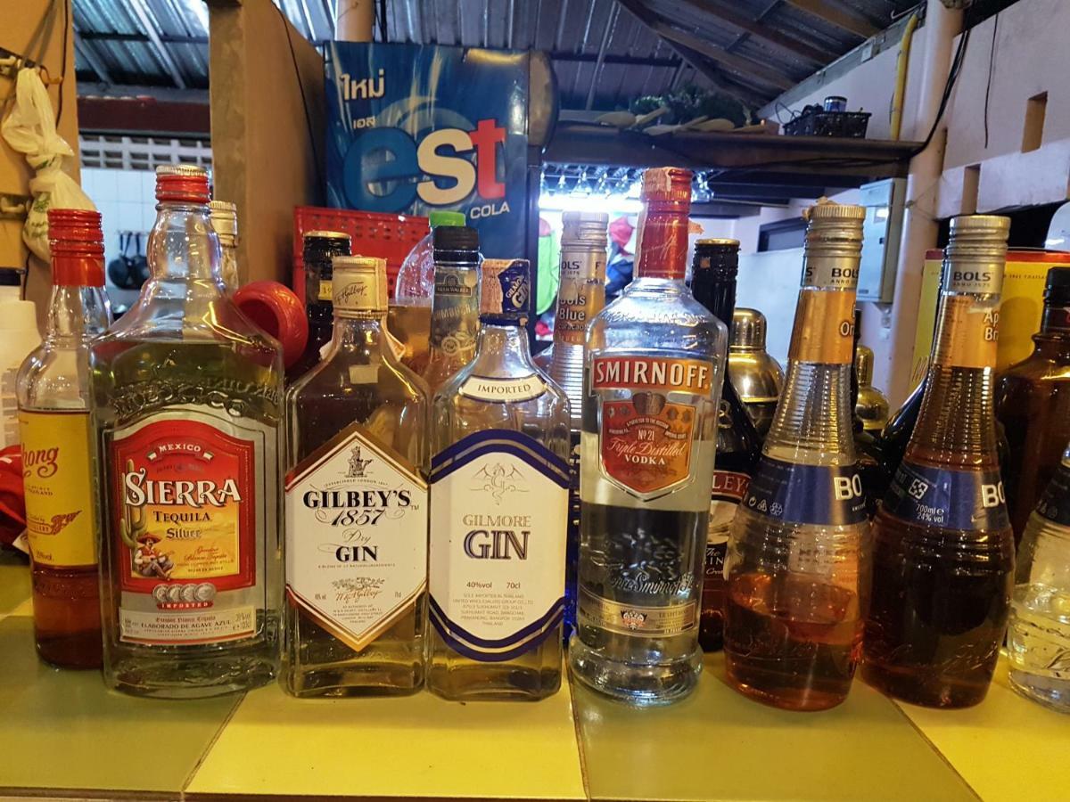 ฺbay Yard Hut Hotell Koh Chang Exteriör bild