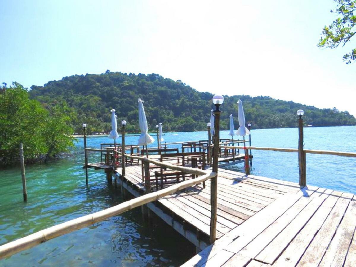 ฺbay Yard Hut Hotell Koh Chang Exteriör bild